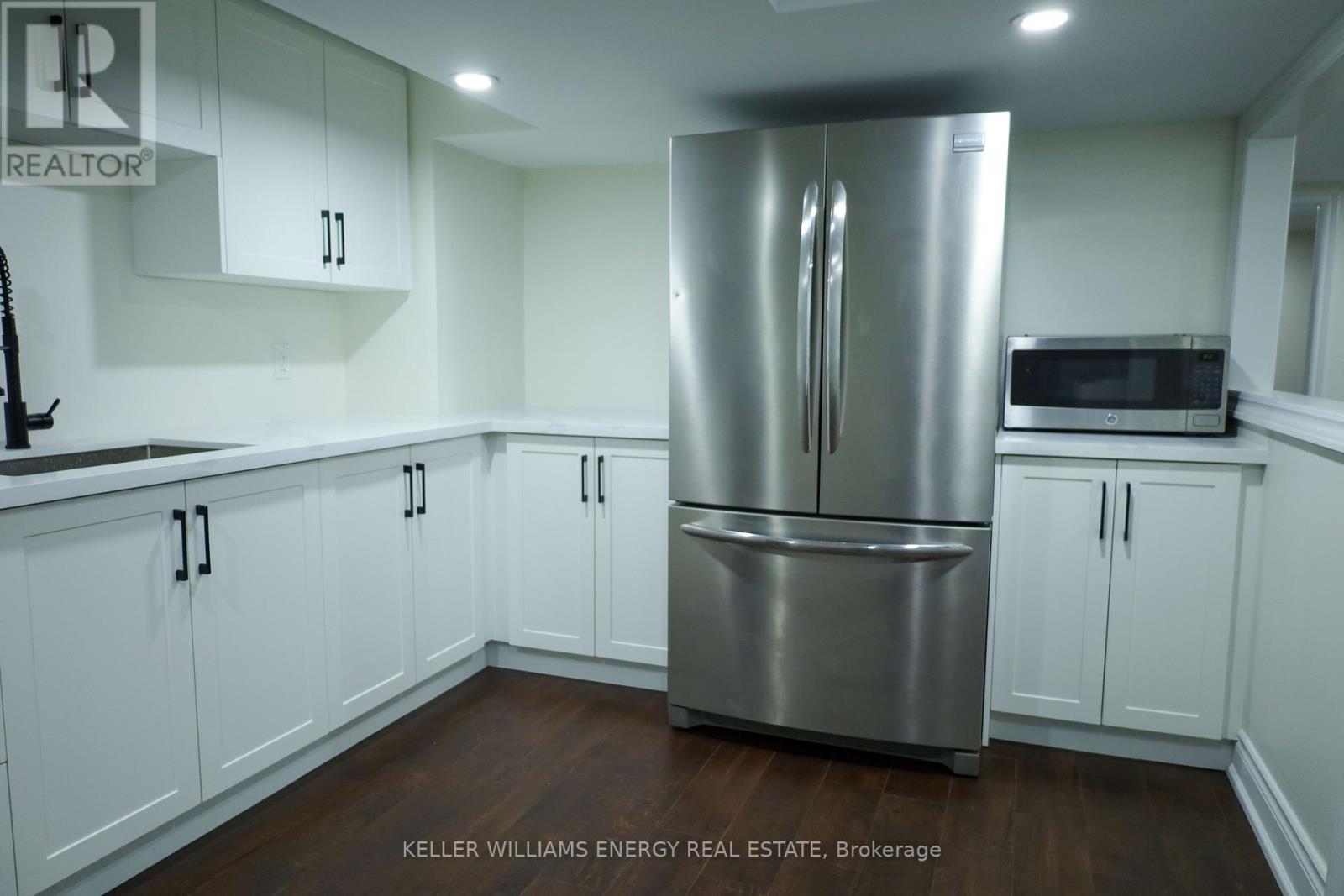 Basement - 704 Oshawa Boulevard N, Oshawa, Ontario  L1G 5V3 - Photo 3 - E12960074