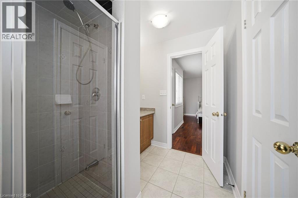 884 Stoutt Crescent, Milton, Ontario  L9T 7R1 - Photo 24 - 40816606