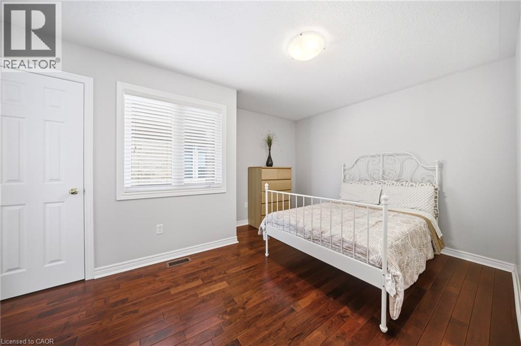 884 Stoutt Crescent, Milton, Ontario  L9T 7R1 - Photo 25 - 40816606