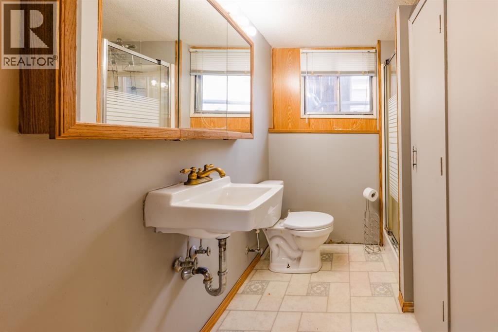 60 Gray Crescent Nw, Medicine Hat, Alberta  T1A 7E1 - Photo 20 - A2286501