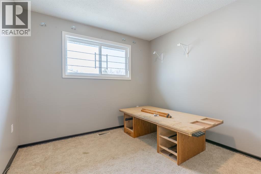 60 Gray Crescent Nw, Medicine Hat, Alberta  T1A 7E1 - Photo 14 - A2286501