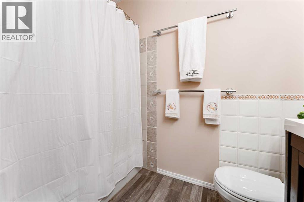 6640 Temple Drive NE, Calgary, Alberta  T1Y 5V6 - Photo 18 - A2270141