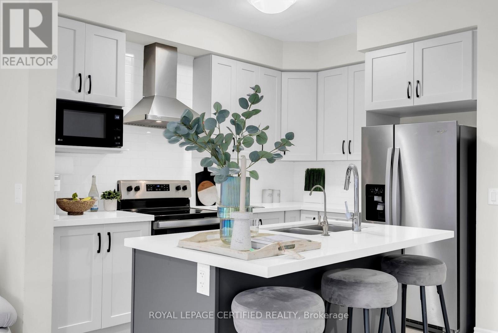 66 Grassbourne Avenue, Kitchener, Ontario  N2R 0S5 - Photo 18 - X12959642