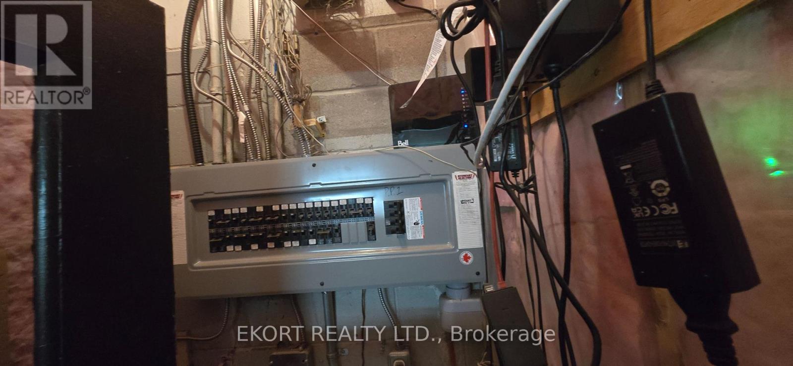 34 Dundas Street E, Belleville, Ontario  K8N 1B5 - Photo 18 - X12960256