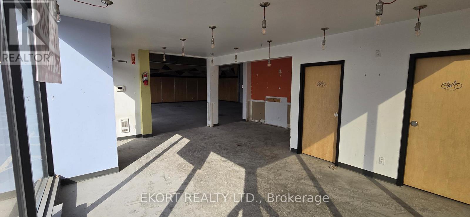 34 Dundas Street E, Belleville, Ontario  K8N 1B5 - Photo 9 - X12960256