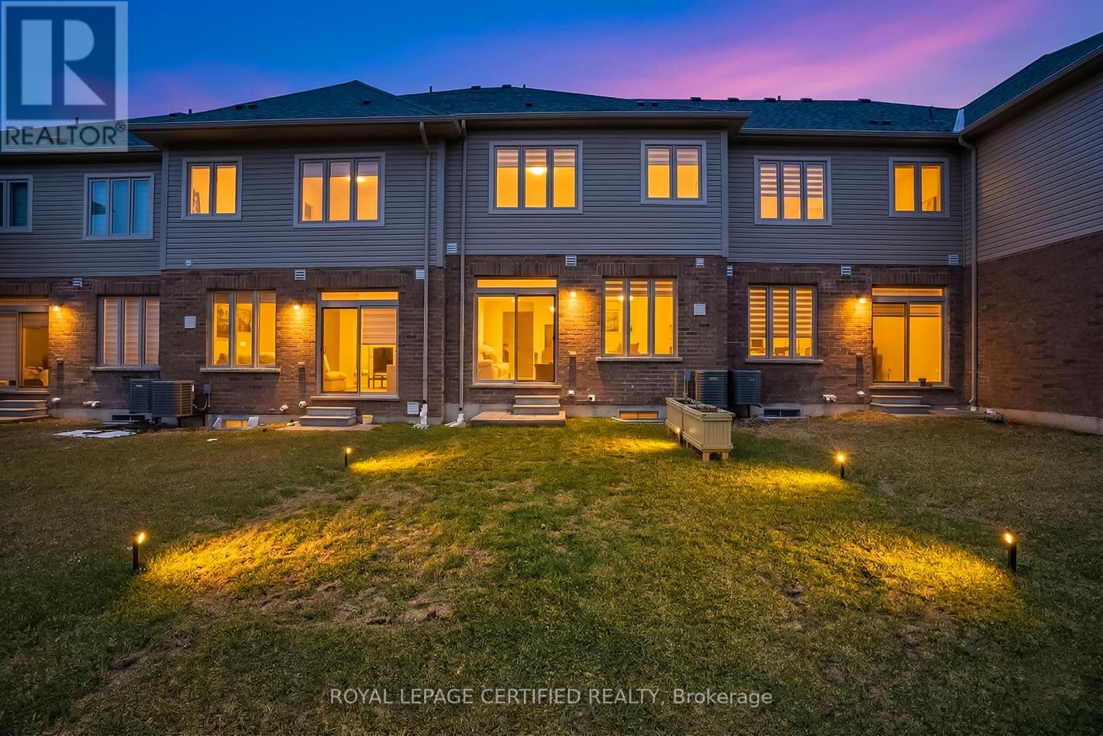 66 Grassbourne Avenue, Kitchener, Ontario  N2R 0S5 - Photo 4 - X12959642