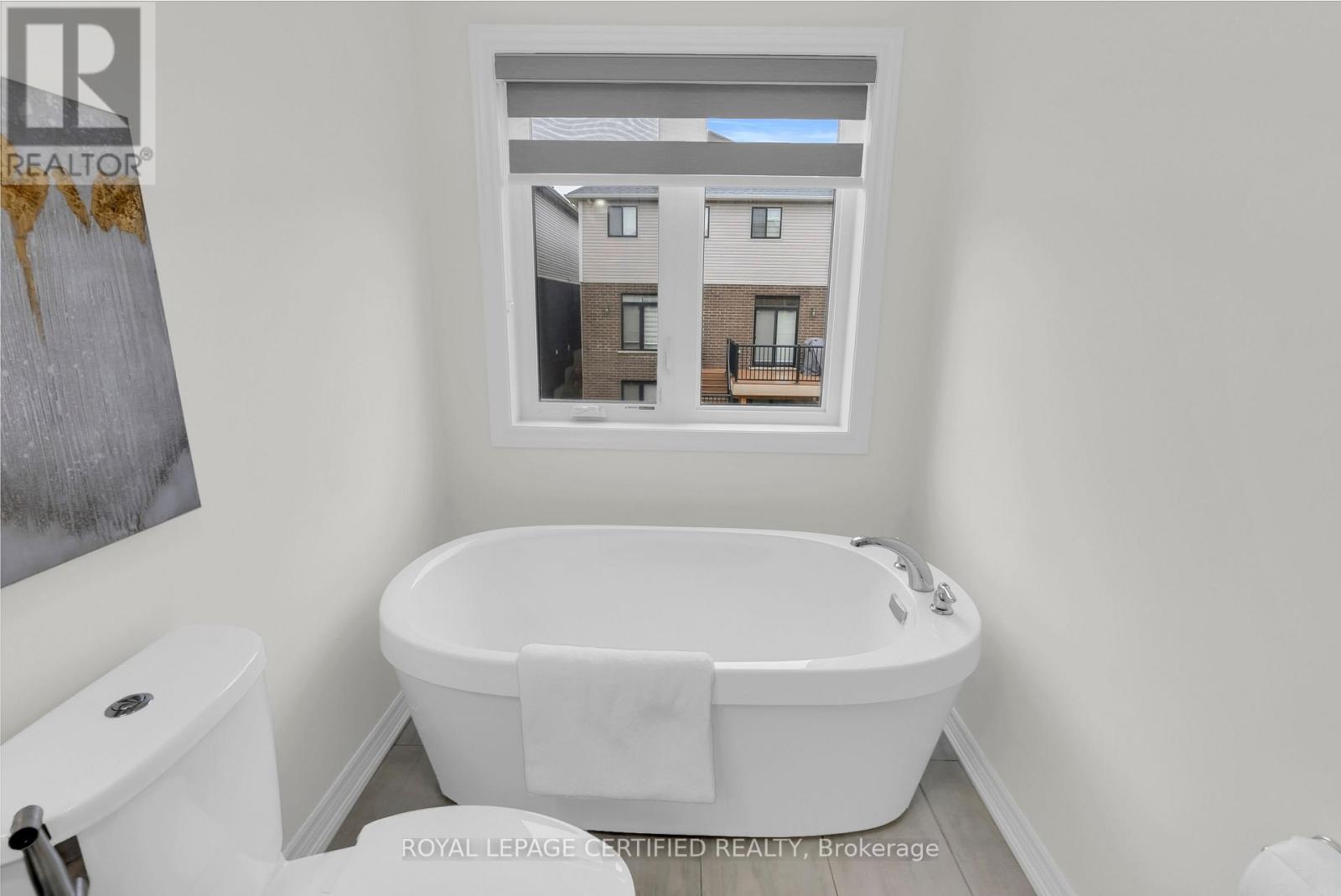 66 Grassbourne Avenue, Kitchener, Ontario  N2R 0S5 - Photo 31 - X12959642