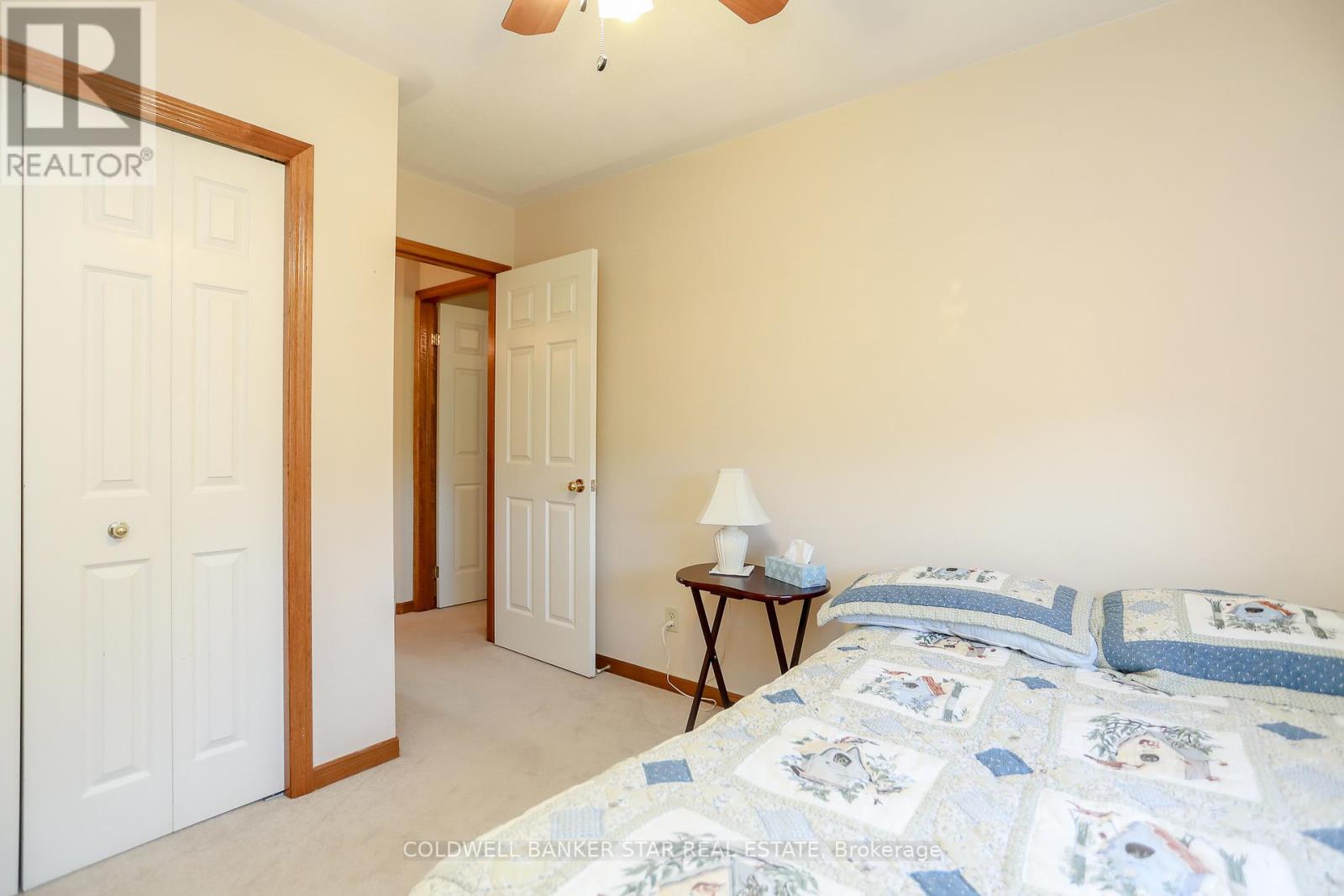 Photo 14 of 32 for 31 Sinclair Crescent