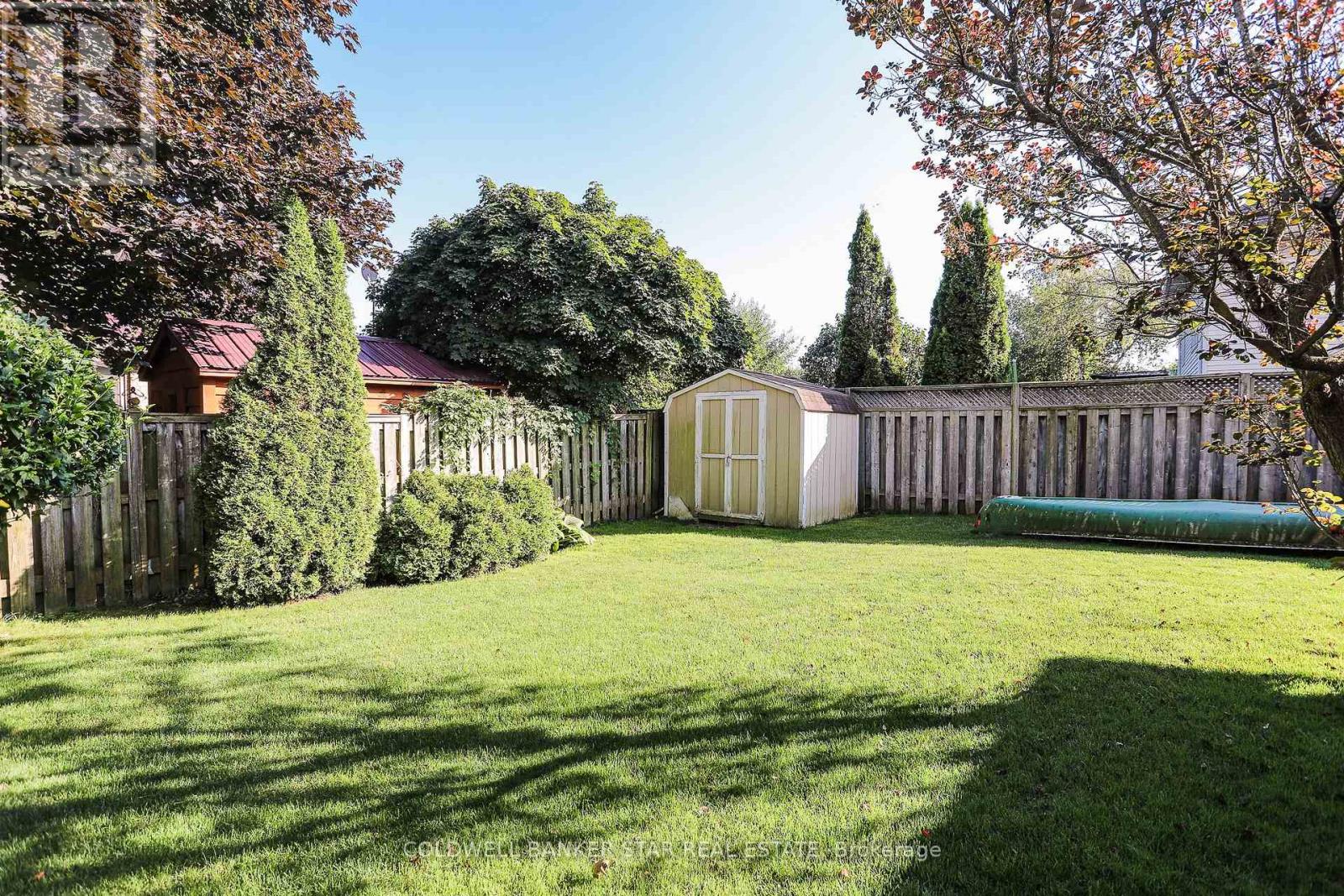 Photo 23 of 32 for 31 Sinclair Crescent