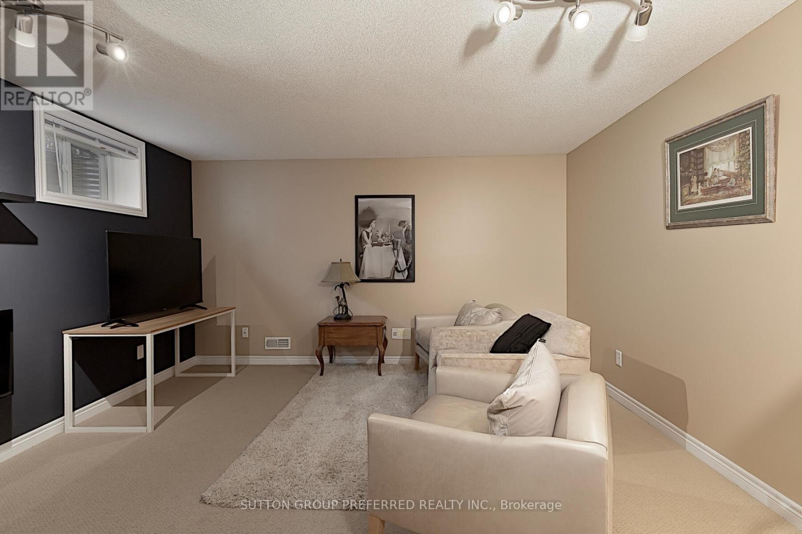 1 - 1617 Shore Road, London South, Ontario  N6K 5C3 - Photo 21 - X12960232