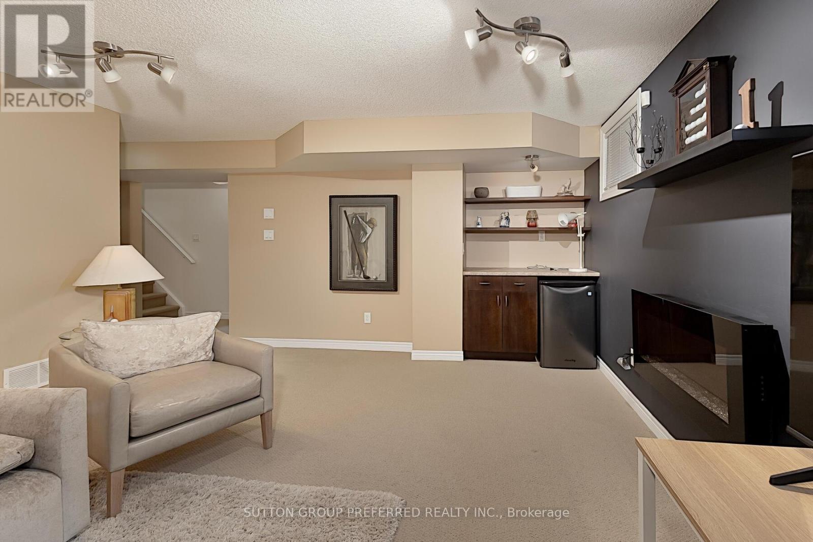 1 - 1617 Shore Road, London South, Ontario  N6K 5C3 - Photo 23 - X12960232