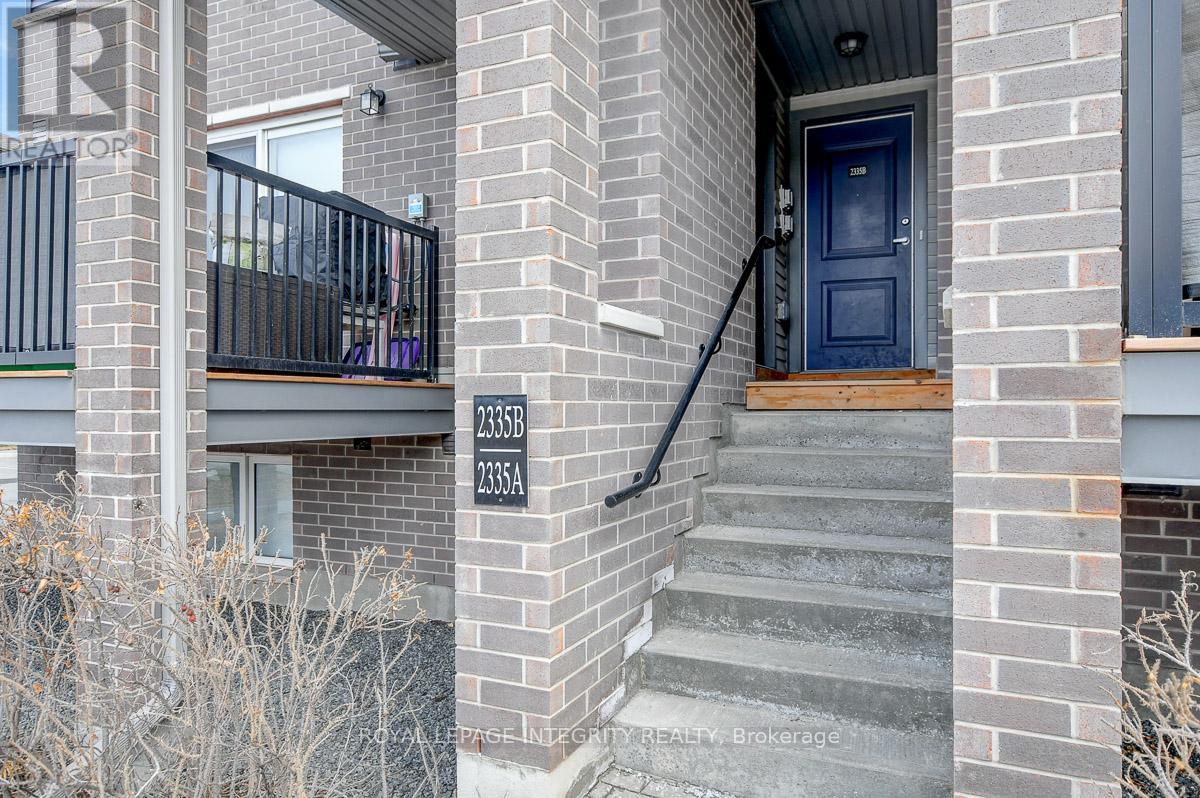 2335a Mer Bleu Road, Ottawa, Ontario  K4A 3T9 - Photo 2 - X12960062