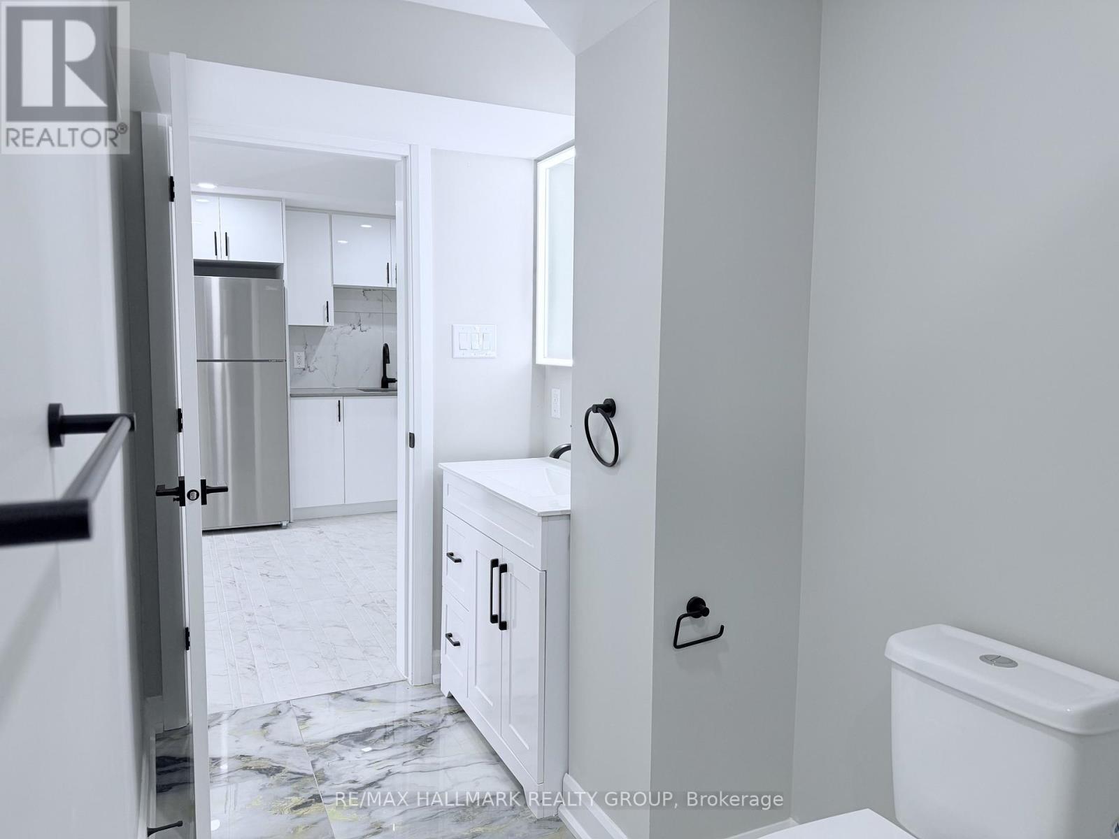 1 - 131 Camelia Avenue, Ottawa, Ontario  K1K 2X5 - Photo 11 - X12960172