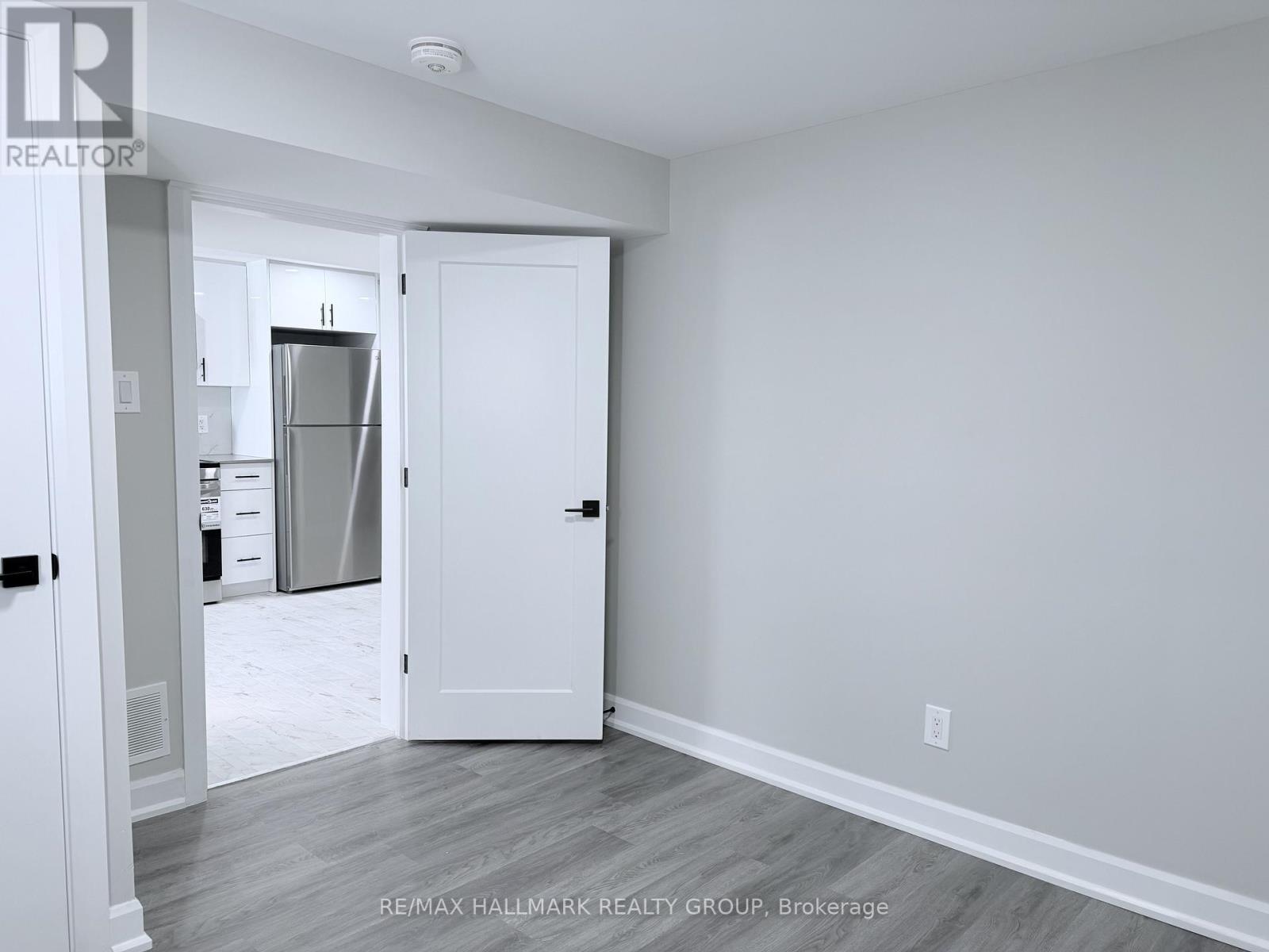 1 - 131 Camelia Avenue, Ottawa, Ontario  K1K 2X5 - Photo 8 - X12960172