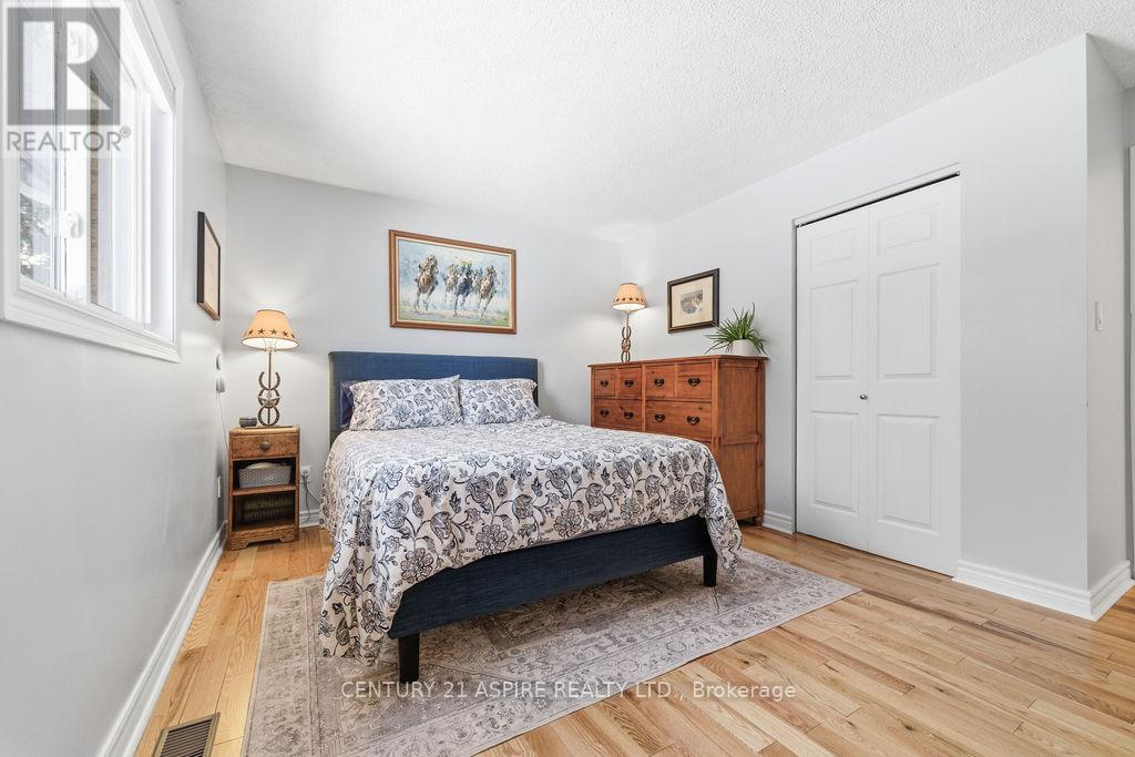 21 Heritage Drive, Petawawa, Ontario  K8H 3K9 - Photo 20 - X12960282