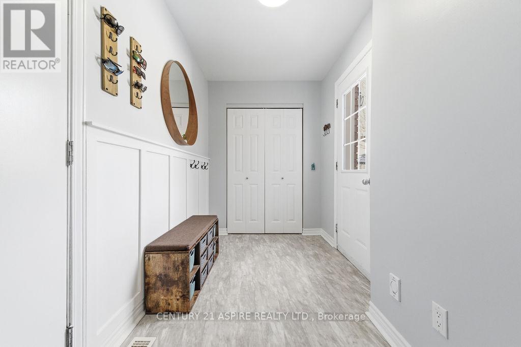 21 Heritage Drive, Petawawa, Ontario  K8H 3K9 - Photo 25 - X12960282