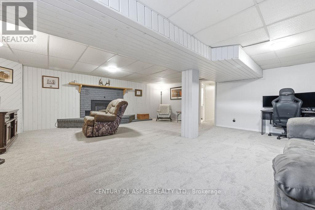 21 Heritage Drive, Petawawa, Ontario  K8H 3K9 - Photo 28 - X12960282