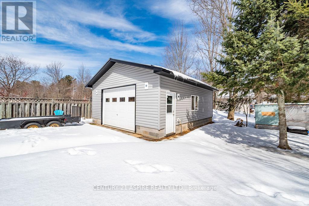 21 Heritage Drive, Petawawa, Ontario  K8H 3K9 - Photo 41 - X12960282