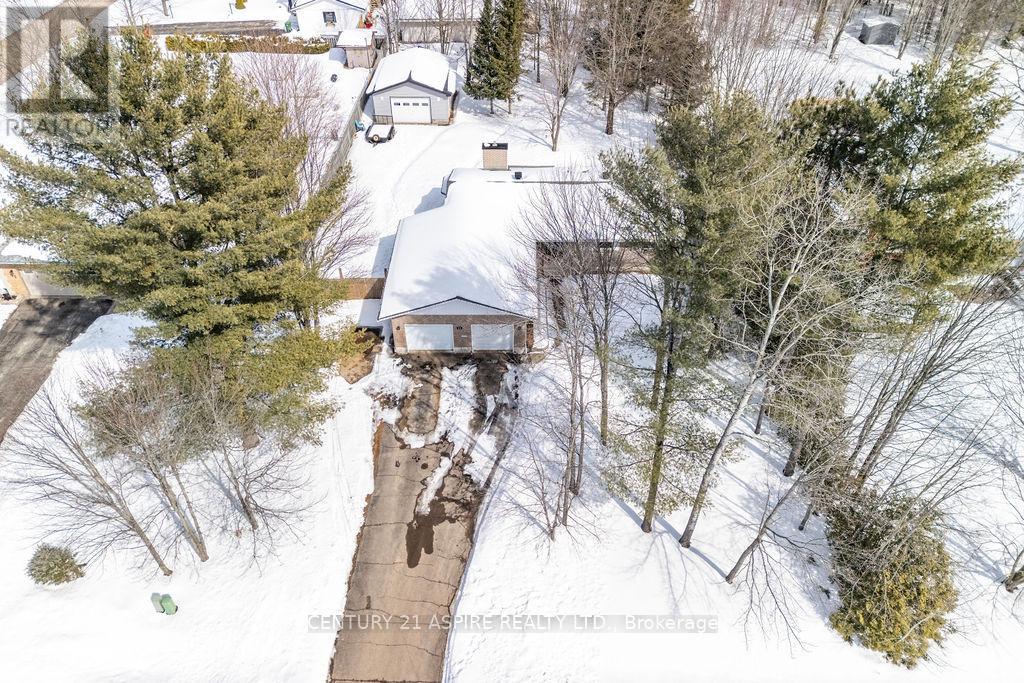 21 Heritage Drive, Petawawa, Ontario  K8H 3K9 - Photo 43 - X12960282