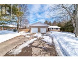 21 HERITAGE DRIVE, Petawawa, Ontario
