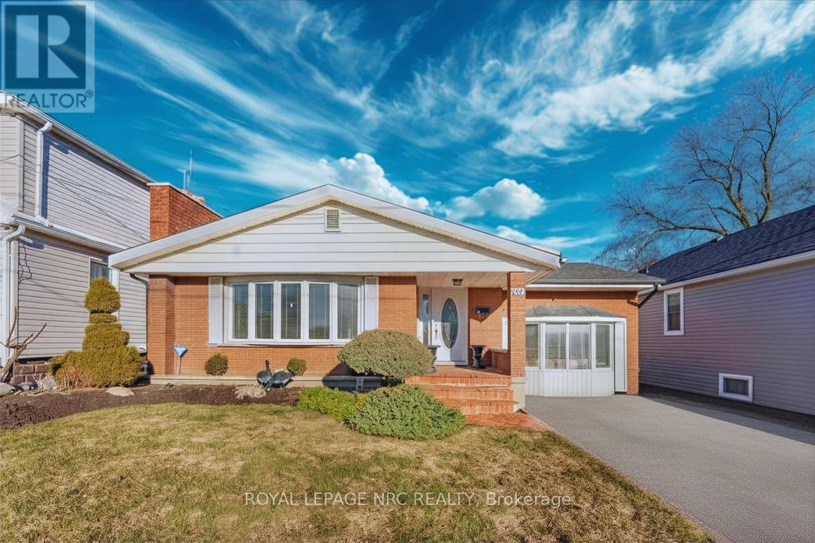 68 PINE STREET S, Thorold, Ontario