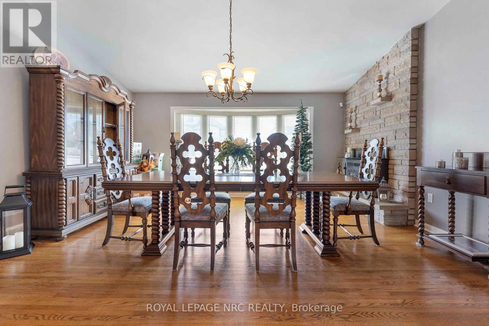 68 Pine Street S, Thorold, Ontario  L2V 3L4 - Photo 11 - X12960106