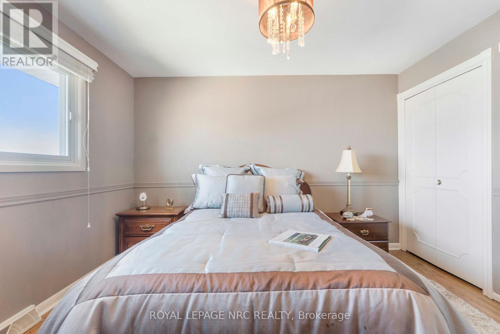 68 Pine Street S, Thorold, Ontario  L2V 3L4 - Photo 27 - X12960106