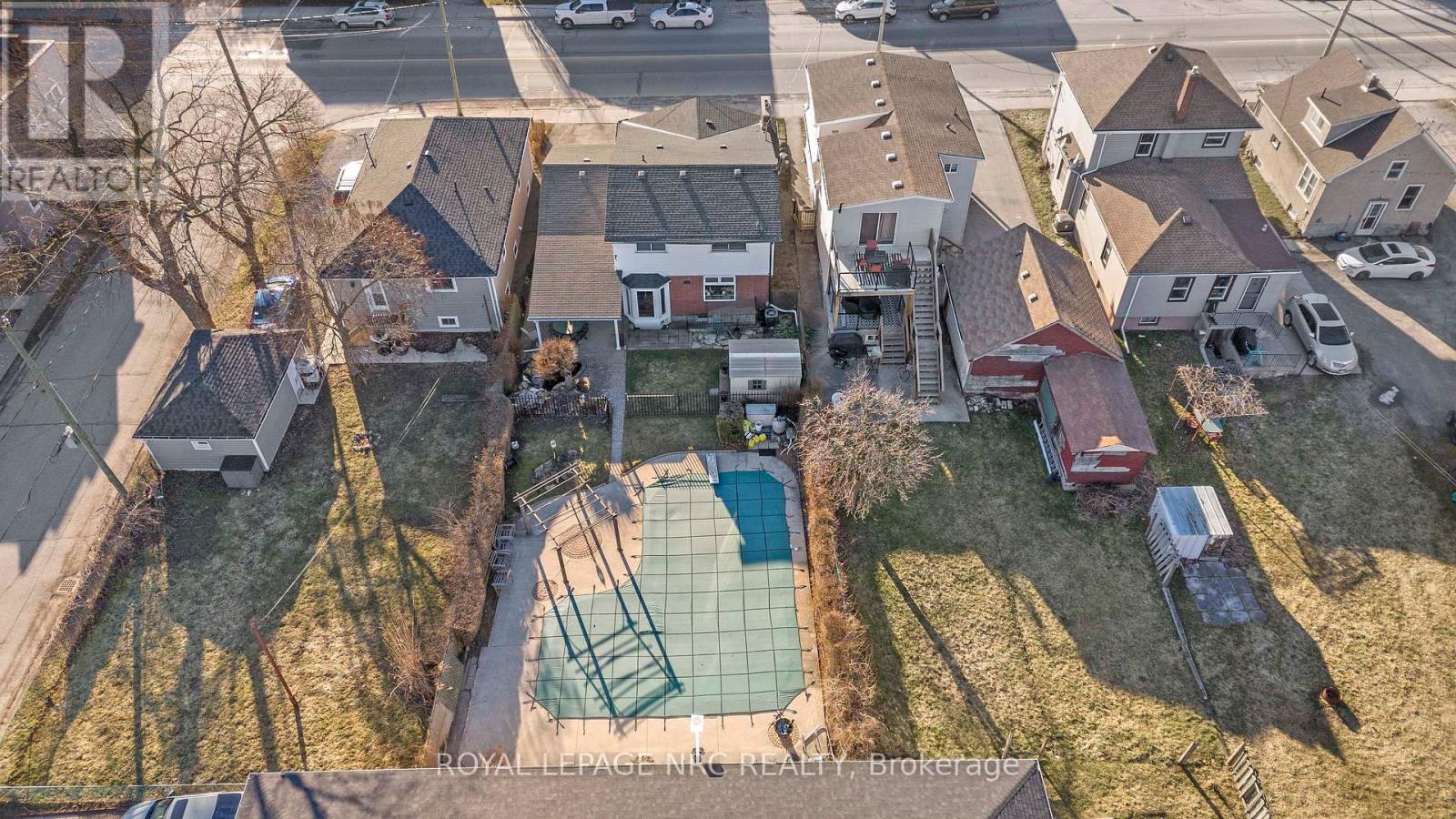 68 Pine Street S, Thorold, Ontario  L2V 3L4 - Photo 7 - X12960106