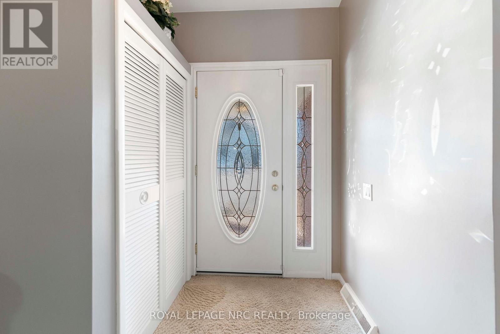 68 Pine Street S, Thorold, Ontario  L2V 3L4 - Photo 9 - X12960106