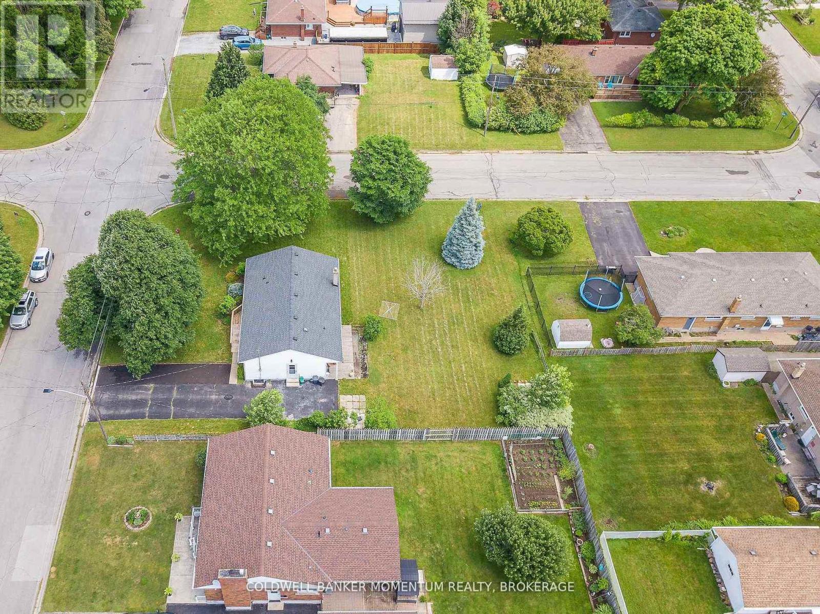 23 & 29 Dexter Drive, Welland, Ontario  L3C 2Y8 - Photo 6 - X12960122
