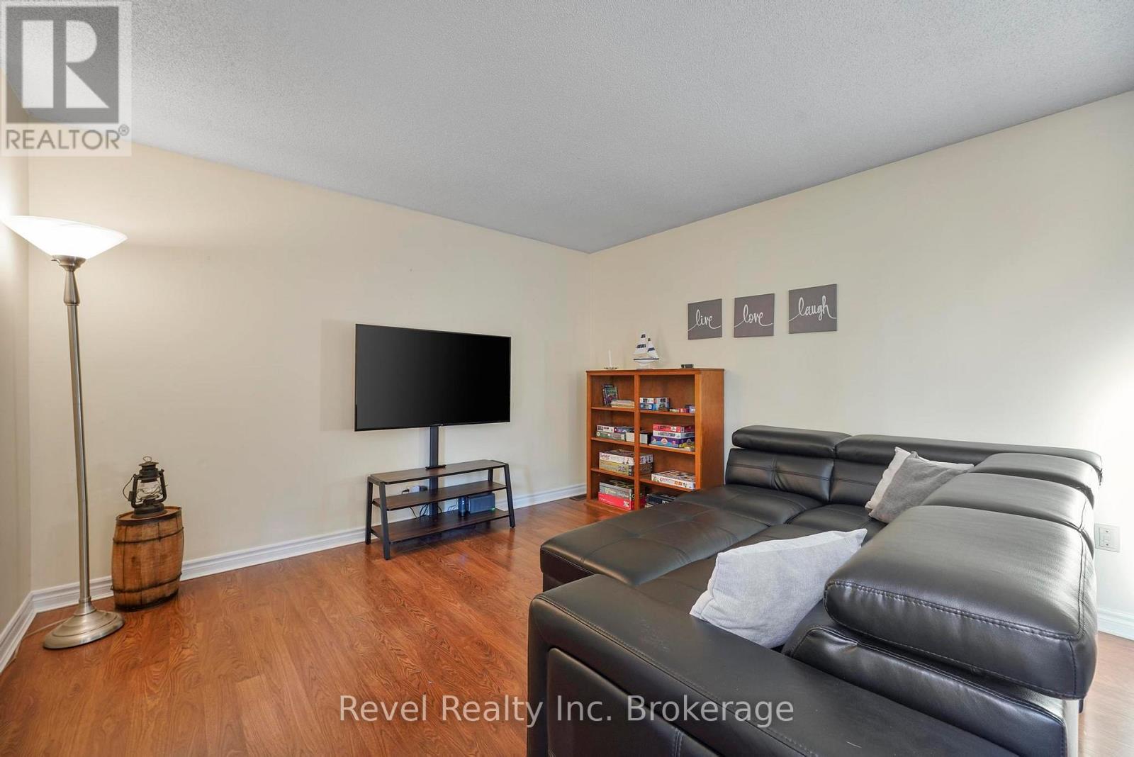 71842 Sunview Avenue, Bluewater, Ontario  N0M 2T0 - Photo 26 - X12960138