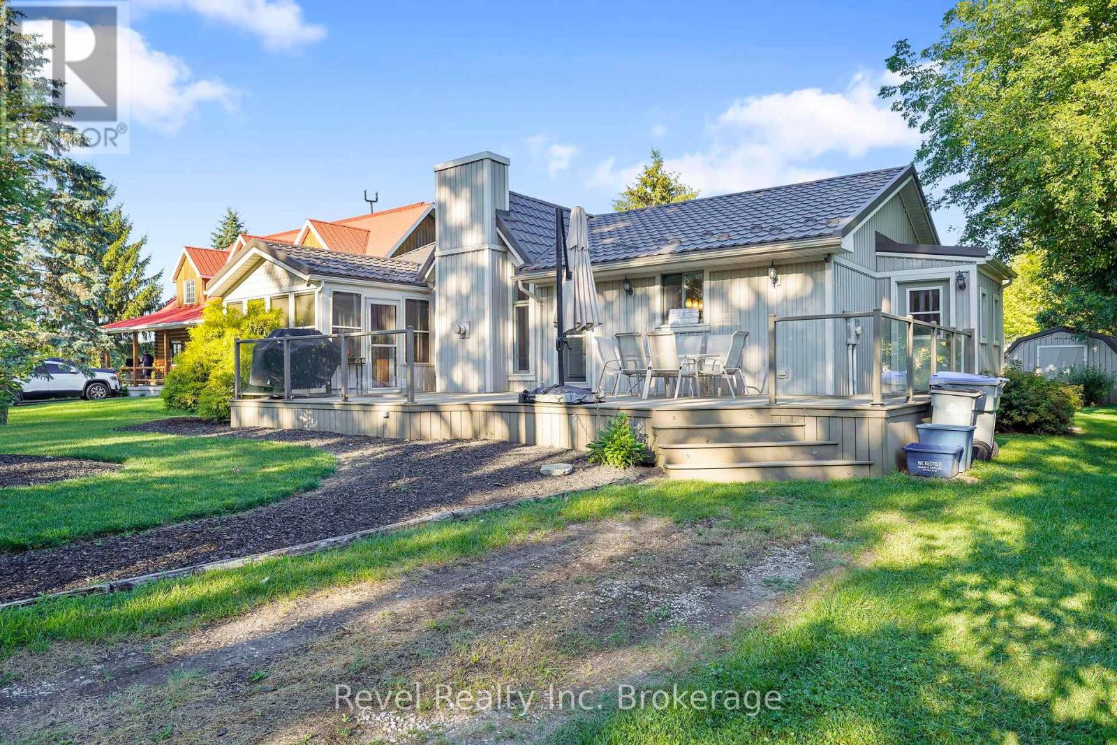 71842 Sunview Avenue, Bluewater, Ontario  N0M 2T0 - Photo 5 - X12960138