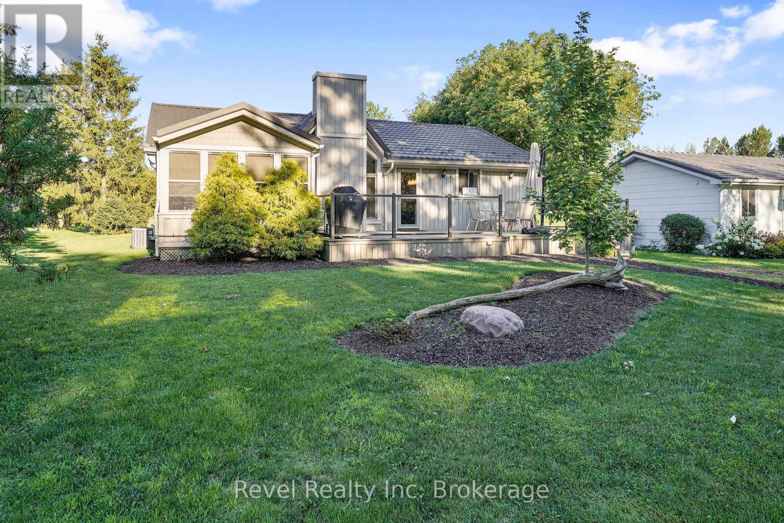 71842 Sunview Avenue, Bluewater, Ontario  N0M 2T0 - Photo 6 - X12960138