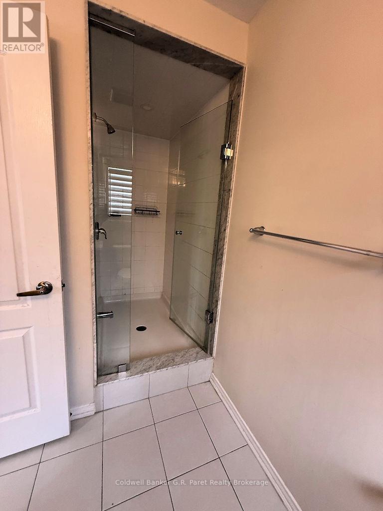 183 Athens Street, Haldimand, Ontario  N0A 1H0 - Photo 28 - X12960290