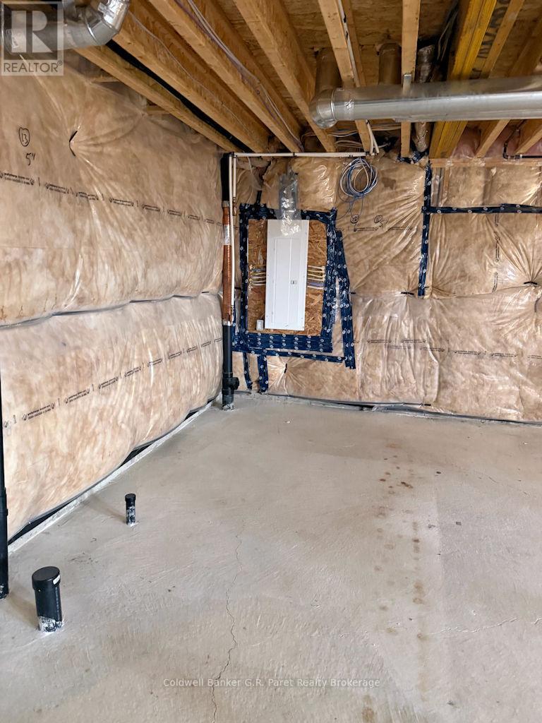 183 Athens Street, Haldimand, Ontario  N0A 1H0 - Photo 31 - X12960290