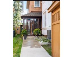 99 DESERT SAND DRIVE, Brampton, Ontario