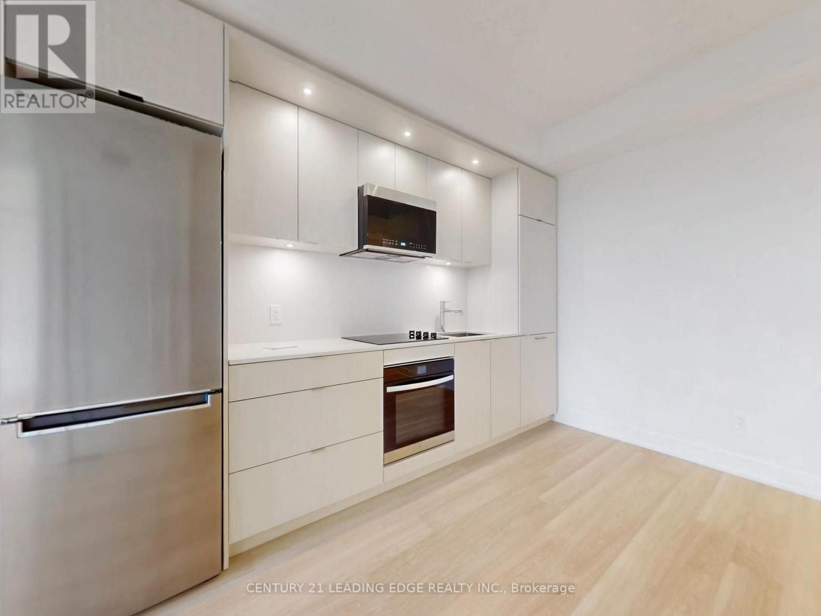 2115 - 60 Central Park Roadway, Toronto, Ontario  M9A 0E6 - Photo 11 - W12959960