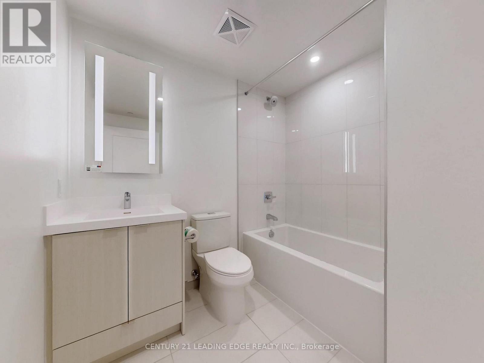 2115 - 60 Central Park Roadway, Toronto, Ontario  M9A 0E6 - Photo 21 - W12959960