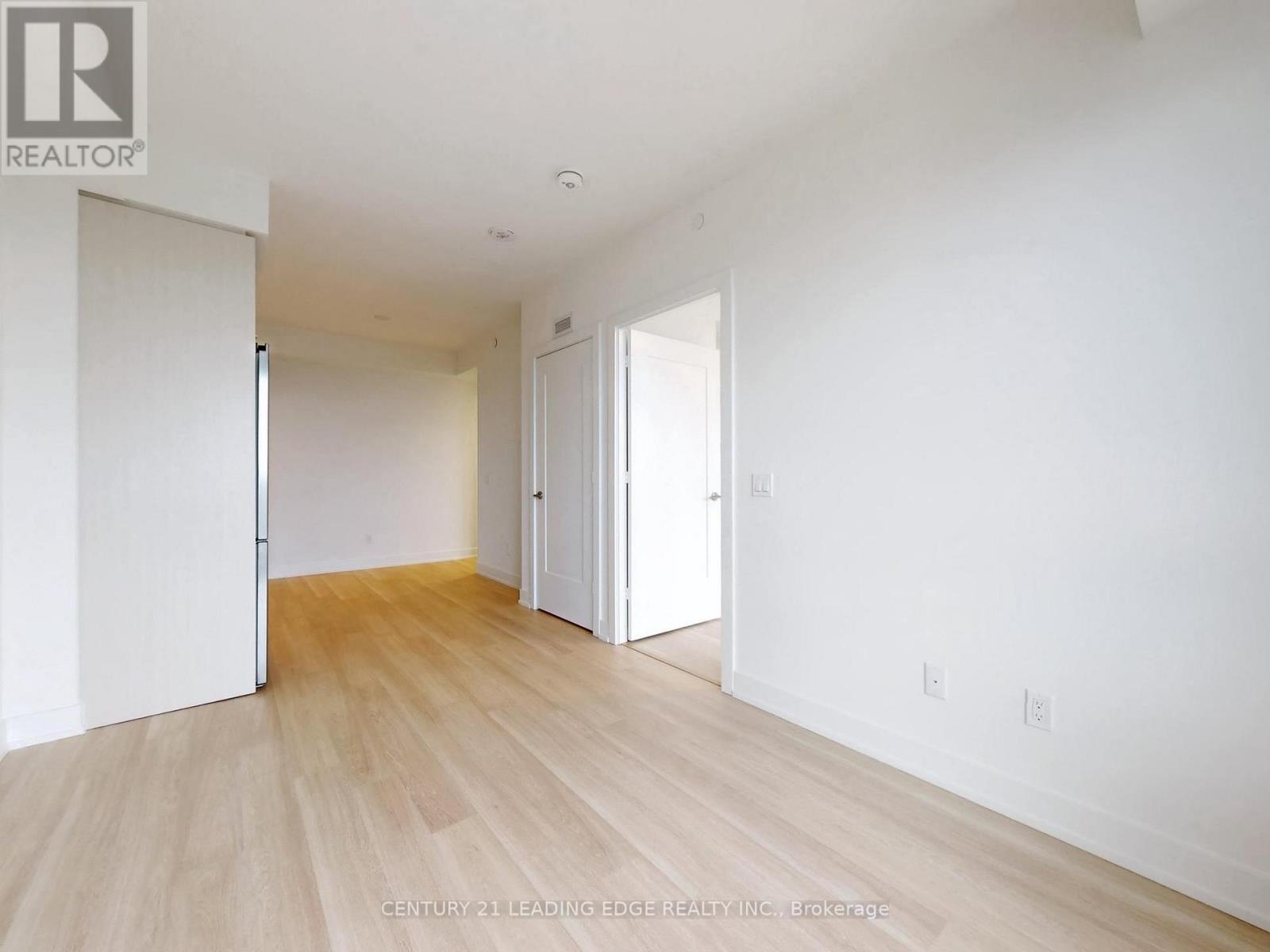 2115 - 60 Central Park Roadway, Toronto, Ontario  M9A 0E6 - Photo 8 - W12959960