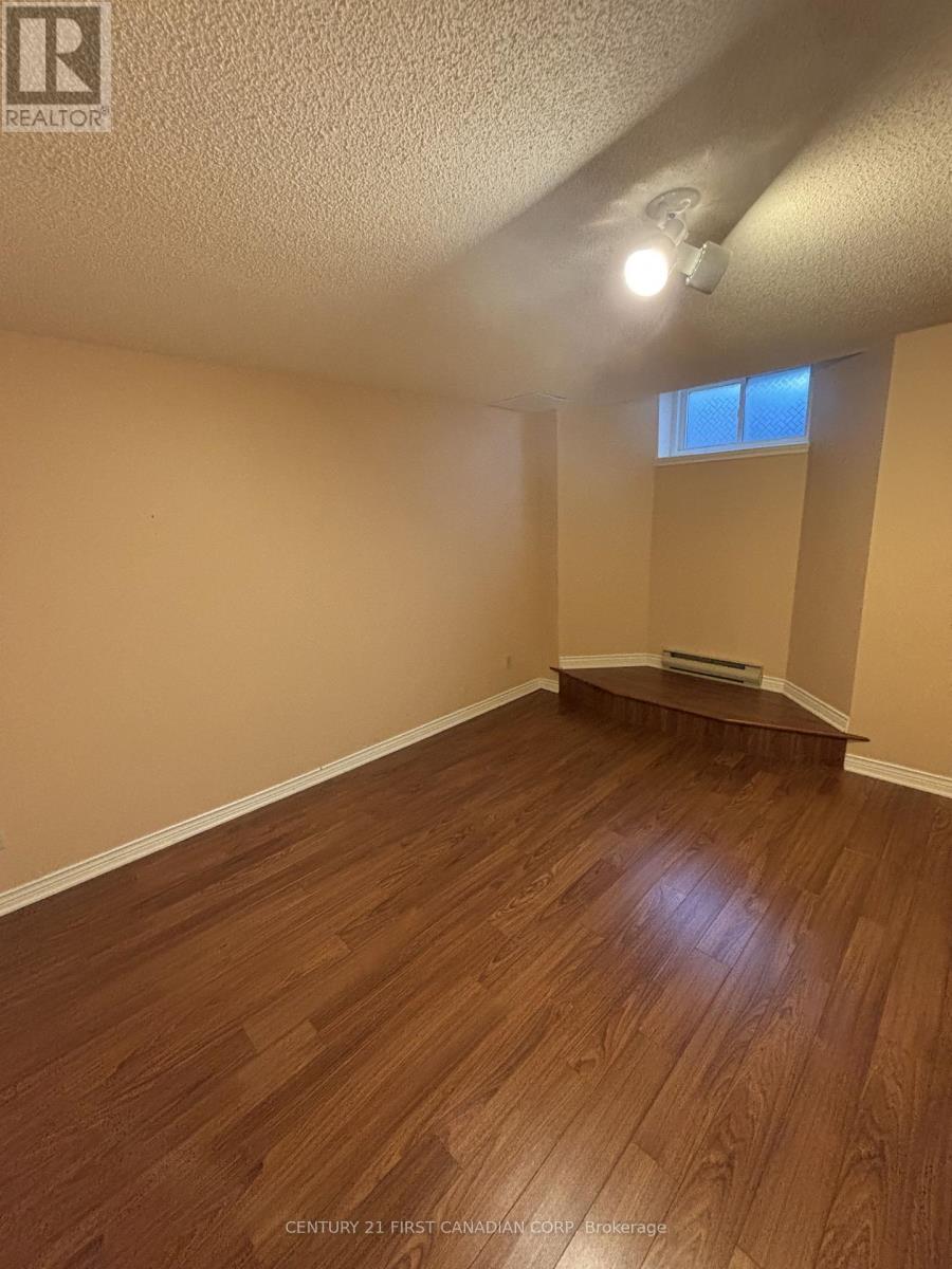 12 - 90 Ontario Street S, Lambton Shores, Ontario  N0M 1T0 - Photo 21 - X12829136