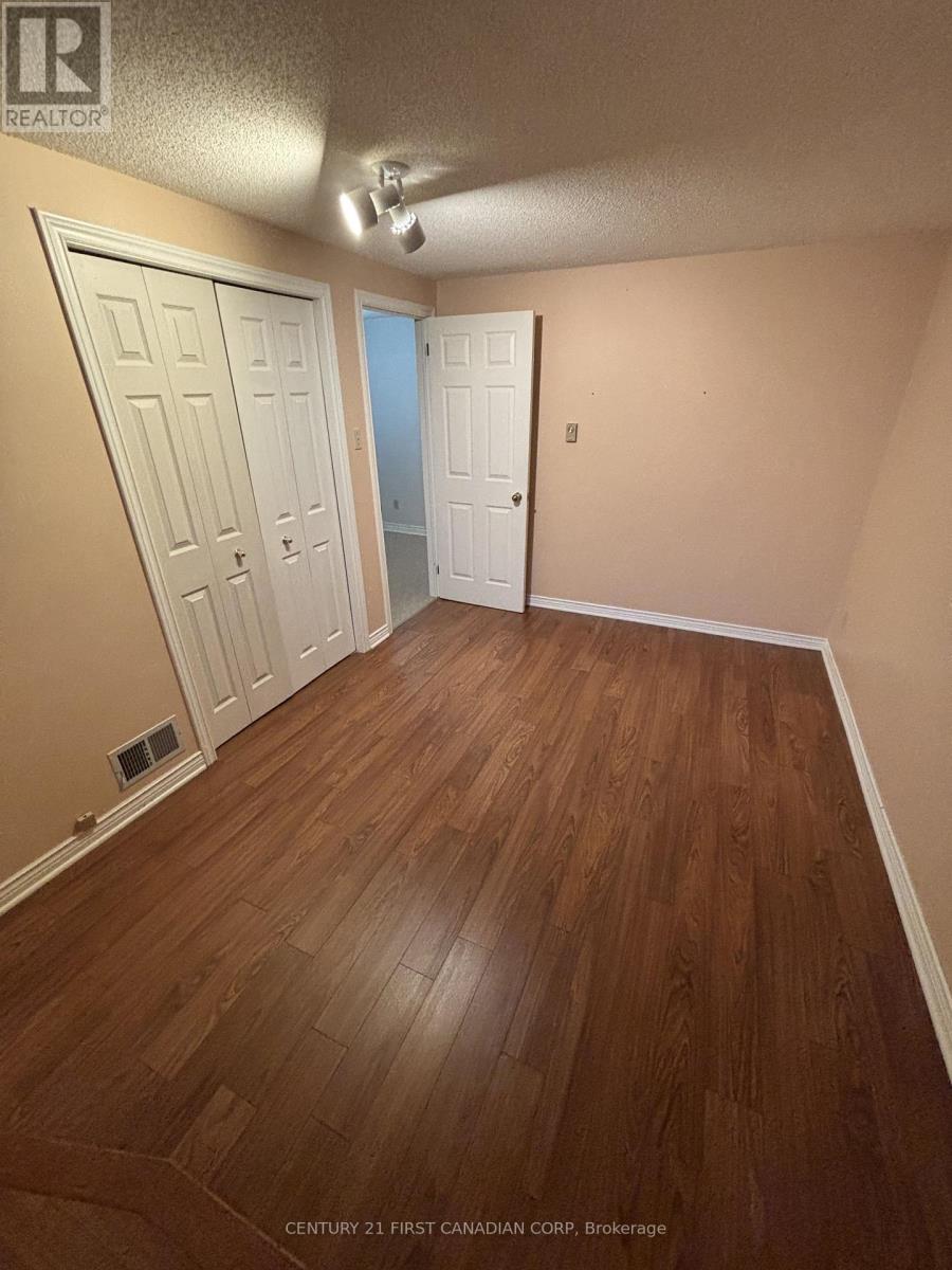 12 - 90 Ontario Street S, Lambton Shores, Ontario  N0M 1T0 - Photo 22 - X12829136