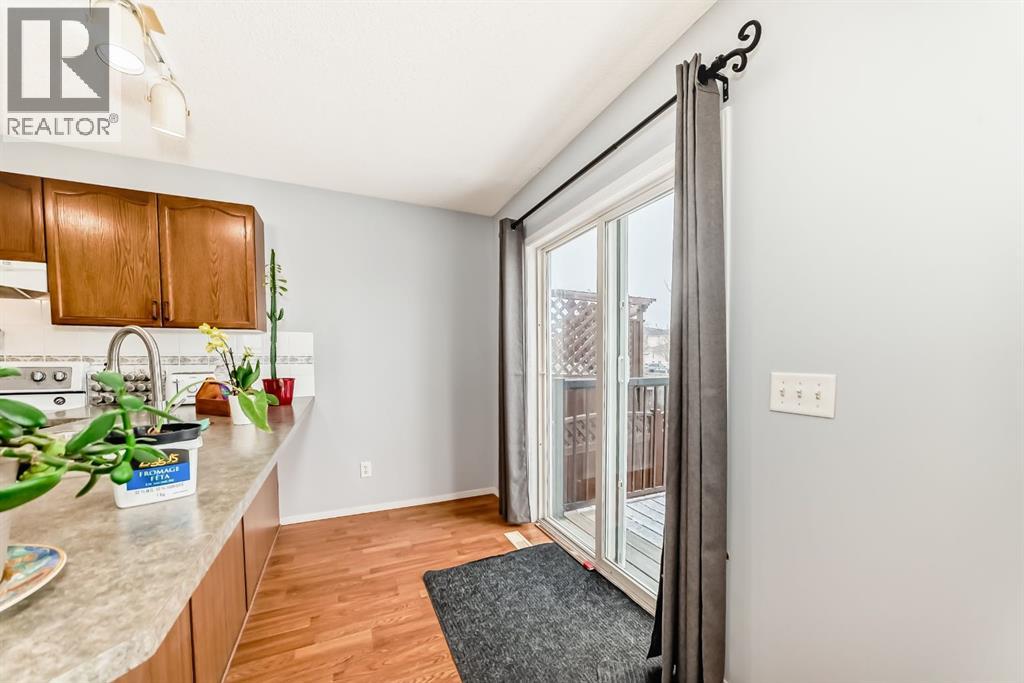 835 Westmount Drive, Strathmore, Alberta  T1P 1P8 - Photo 11 - A2298546