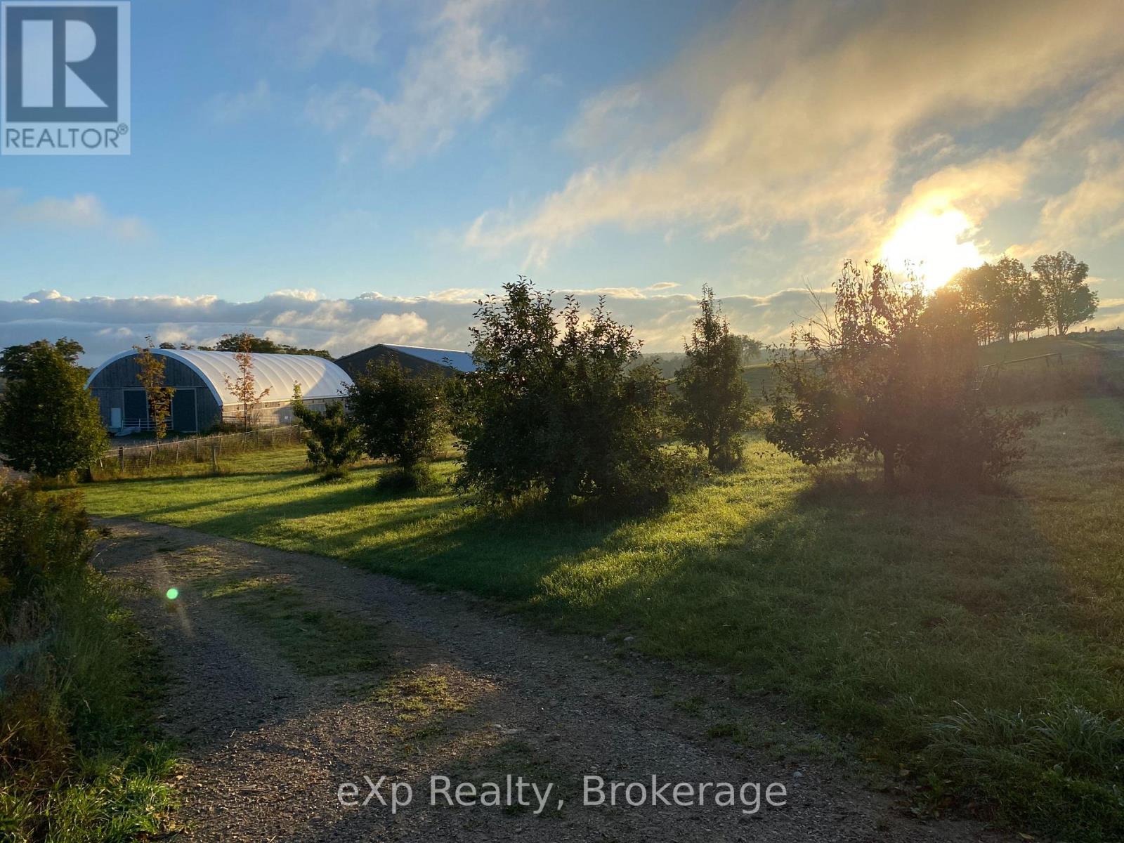 136709 Grey Road 12, Grey Highlands, Ontario  N4L 1W6 - Photo 48 - X12960088