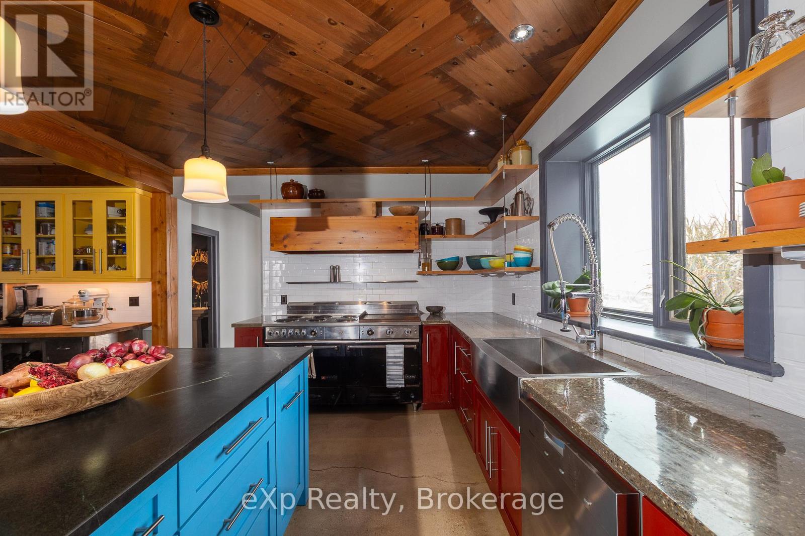 136709 Grey Road 12, Grey Highlands, Ontario  N4L 1W6 - Photo 5 - X12960088