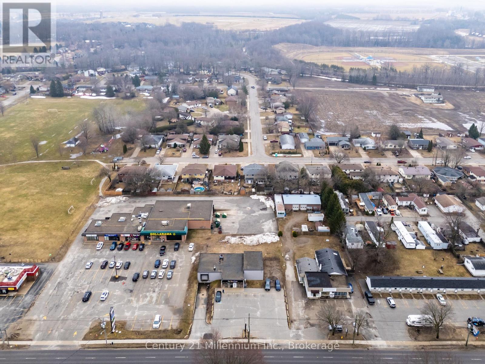 355 Goderich Street, Saugeen Shores, Ontario  N0H 2C1 - Photo 10 - X12960114