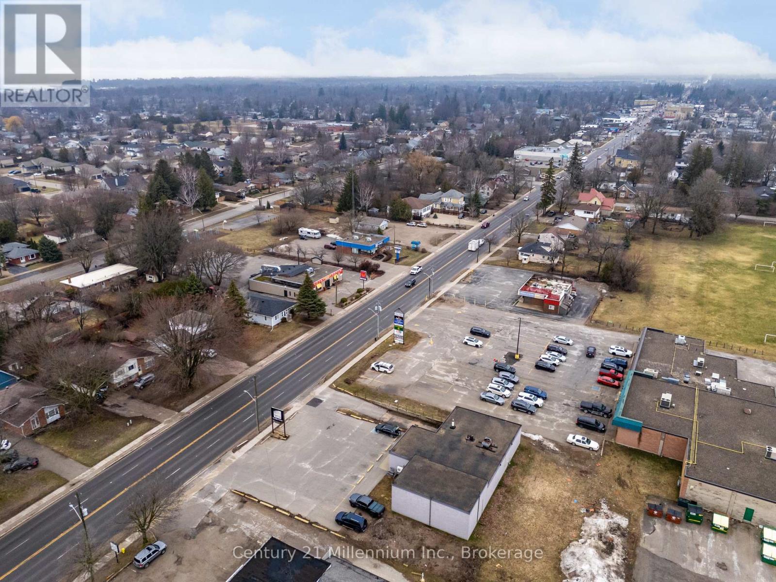 355 Goderich Street, Saugeen Shores, Ontario  N0H 2C1 - Photo 13 - X12960114