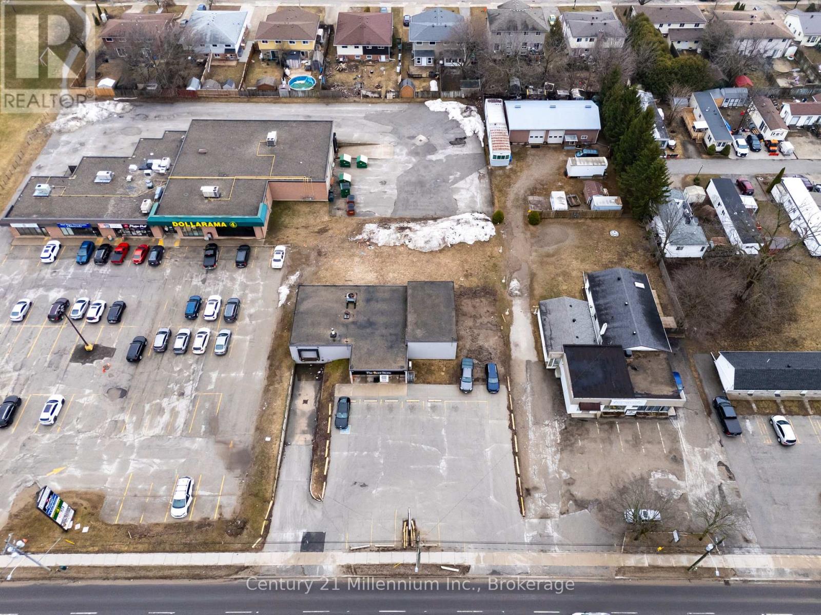 355 Goderich Street, Saugeen Shores, Ontario  N0H 2C1 - Photo 9 - X12960114