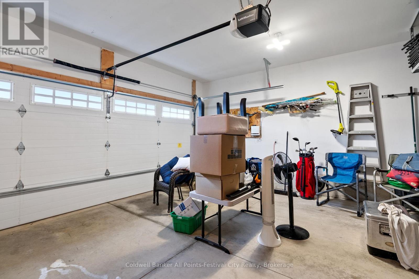 197 Lake Breeze Drive, Ashfield-Colborne-Wawanosh, Ontario N7A 0C6 - Photo 29 - X12960156