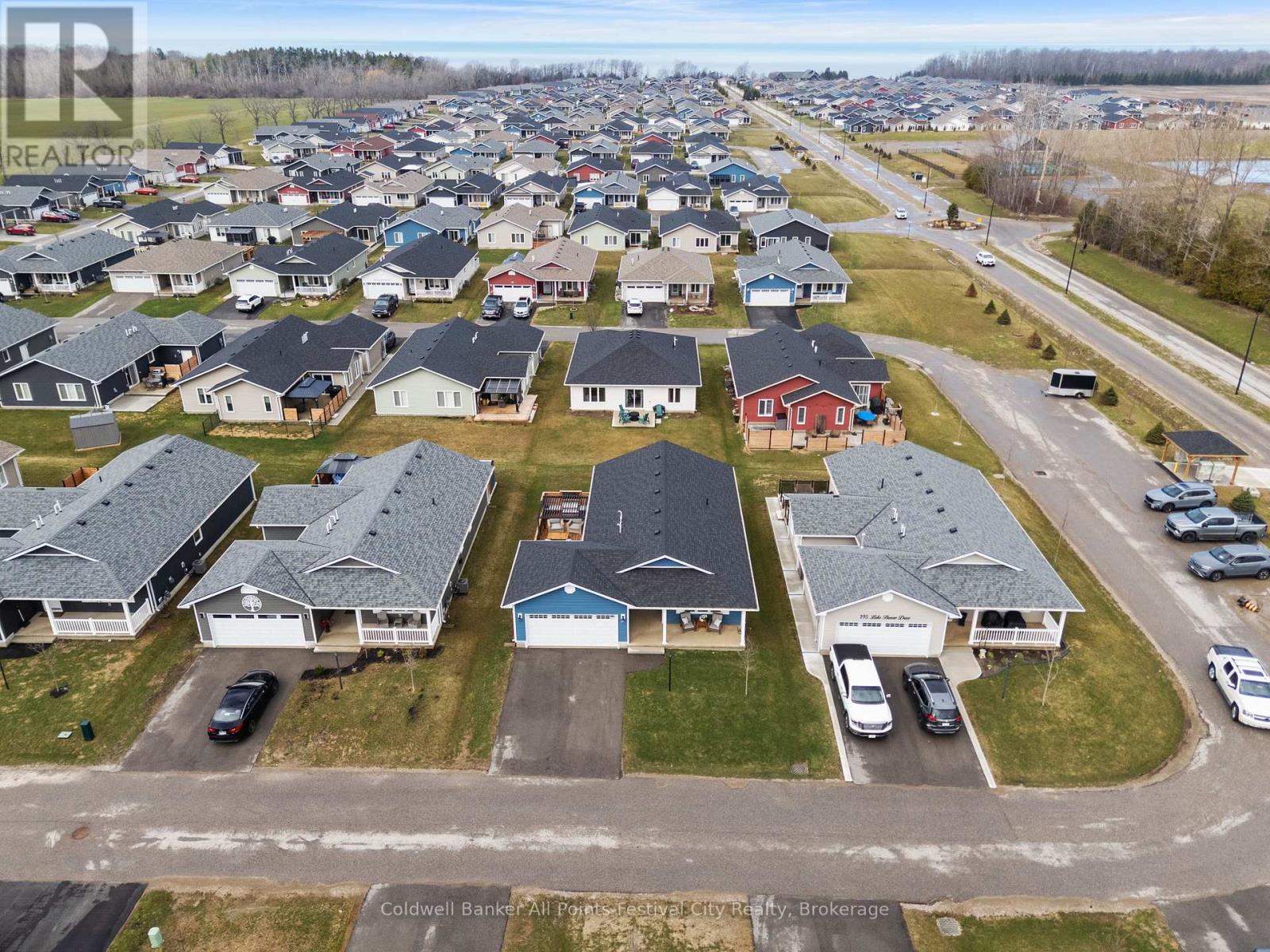 197 Lake Breeze Drive, Ashfield-Colborne-Wawanosh, Ontario N7A 0C6 - Photo 39 - X12960156