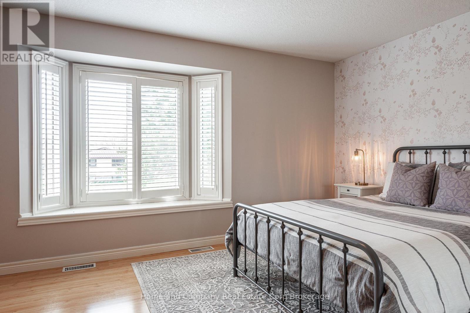 82 Gregory Crescent, Stratford, Ontario  N5A 8A6 - Photo 19 - X12960228